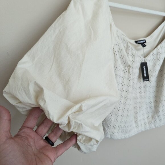 NWT Express eyelet puff sleeve cropped blouse XL - Picture 2 of 7
